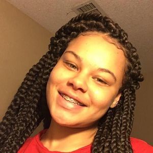 Meet your Posher, Ariel